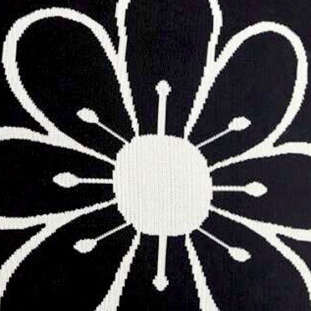 Floral Knit Boho Crochet Tote Bag NWOT - Picture 3 of 5